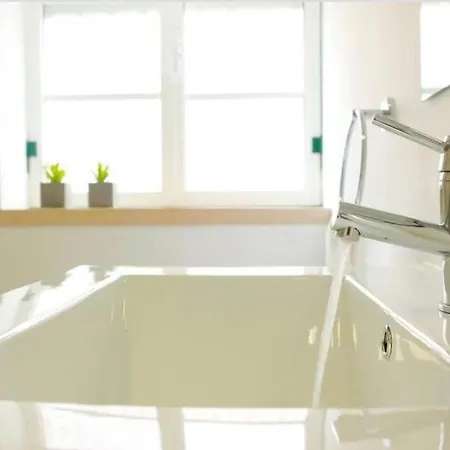 Wave Sun House Casa de Férias *