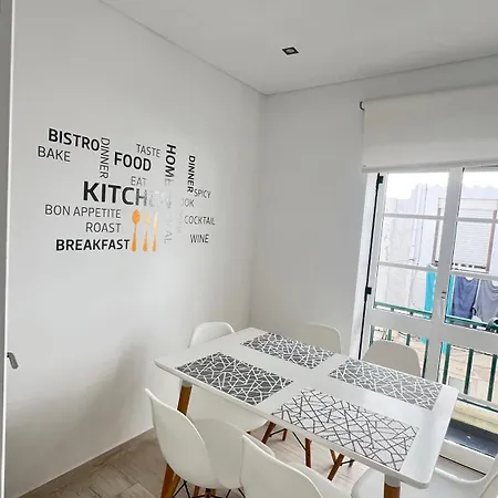 Wave Sun House Casa de Férias *