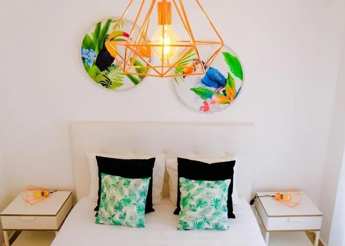 Wave Sun House